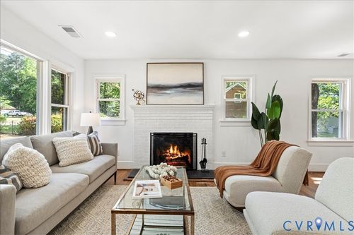 1740 Pender Ave, Petersburg, VA, 23803-4732 | Card Image