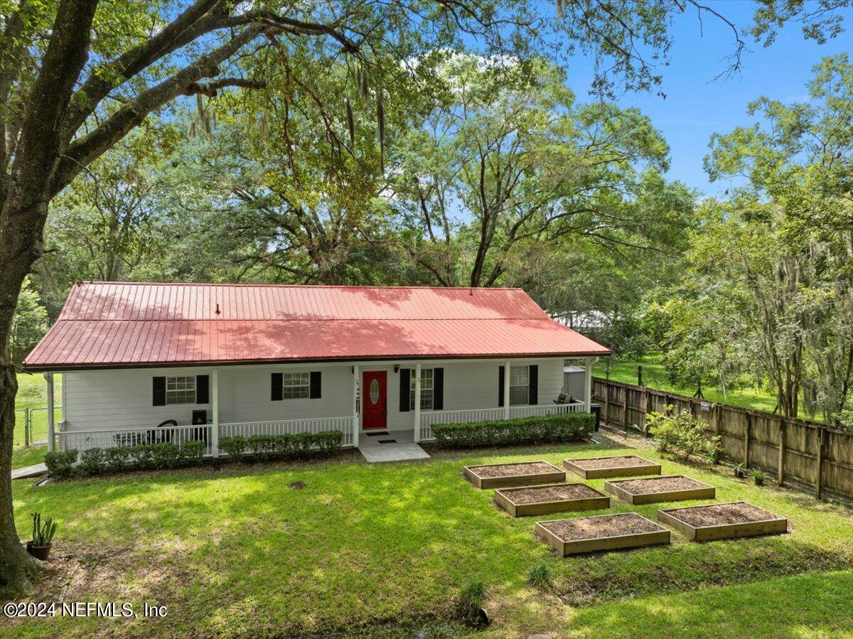 Tina St, Jacksonville, FL 32219