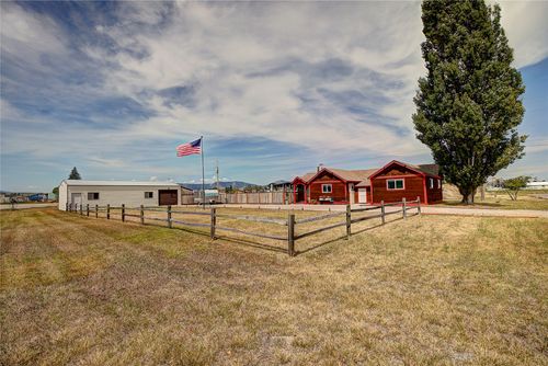 904 4th St E, Polson, MT, 59860-3043 | Card Image