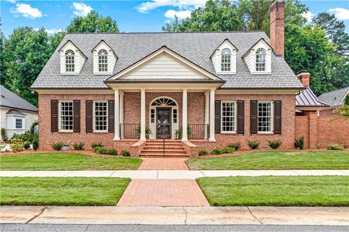 2924 Reynolds Sq, Winston Salem, NC, 27106-5545 | Card Image