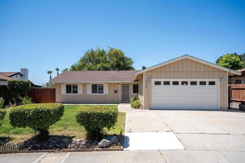 9439 Lake Canyon Rd, Santee, CA, 92071-1319 | Card Image
