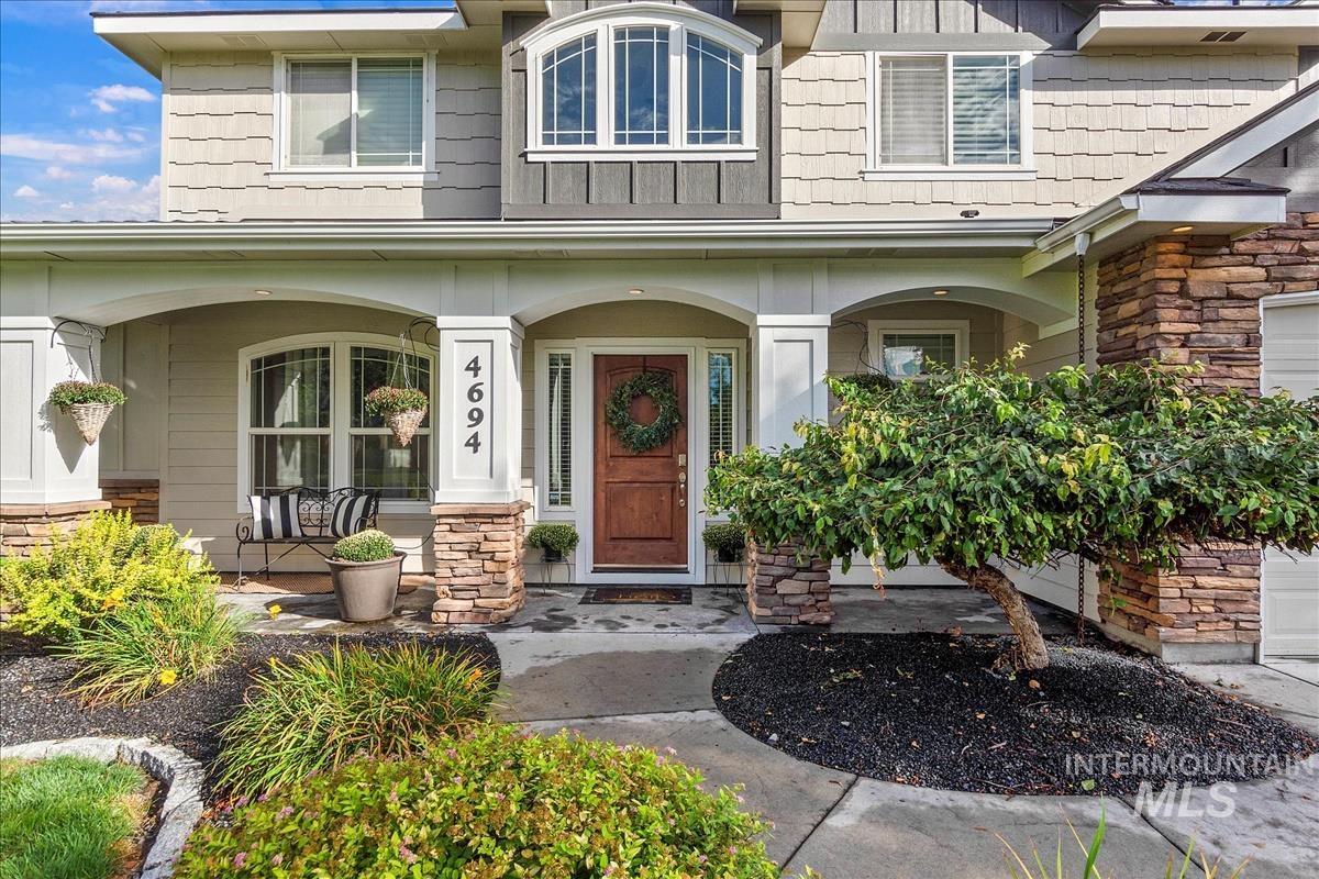 Escalante Dr, Eagle, ID 83616