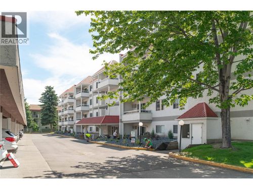 404-3155 De Montreuil Crt, Kelowna, BC, V1W3W1 | Card Image