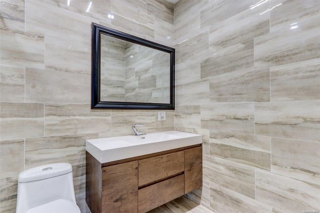 27 Ormond St, House other with 7 bedrooms, 8 bathrooms and null parking in Dix Hills NY | Image 22