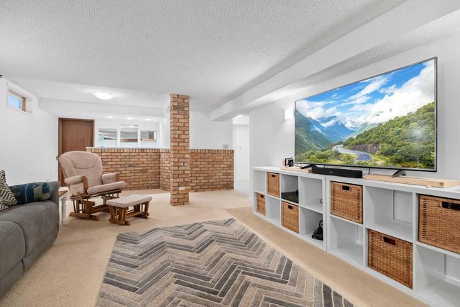 80 Best Cres, House detached with 4 bedrooms, 2 bathrooms and 2 parking in Red Deer AB | Image 33