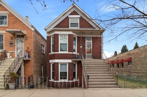 1633 W 38th St, Chicago, IL, 60609-2126 | Card Image
