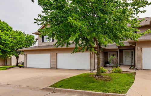 17-4160 100th St, Urbandale, IA, 50322-2054 | Card Image