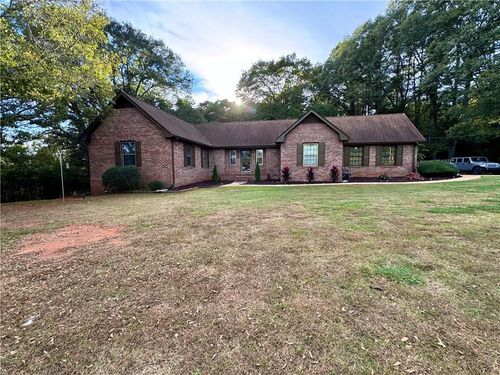 752 Moon Bridge Rd, Winder, GA, 30680-3020 | Card Image