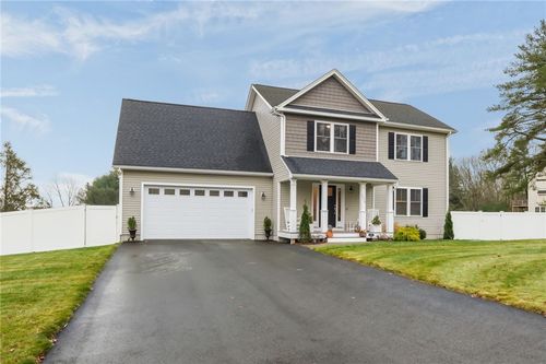 275 E Shore Dr, Coventry, RI, 02816-5538 | Card Image