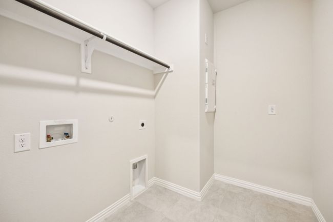 1339 Coronado Ct, House other with 3 bedrooms, 2 bathrooms and null parking in Justin TX | Image 22