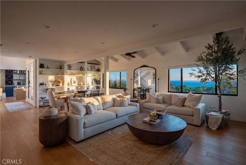 1016 Via Romero, Palos Verdes Estates, CA, 90274-2873 | Card Image