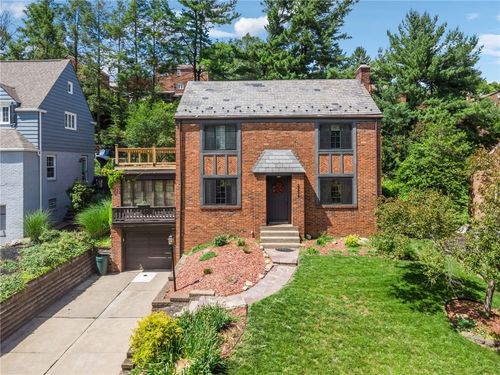 111 E Bruceton Rd, Pleasant Hills, PA, 15236-4411 | Card Image