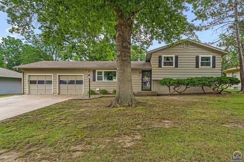 5400 Sw 25th St, Topeka, KS, 66614 | Card Image
