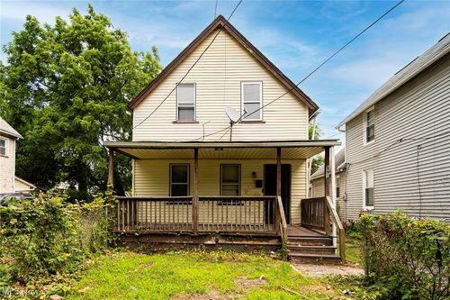 991 Ida Avenue, Cleveland, OH, 44103 | Card Image