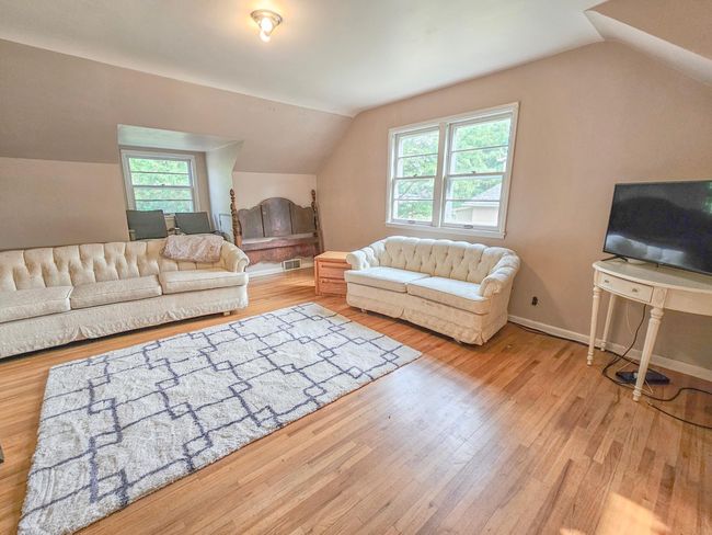 Second Bedroom with Kitchen | Image 17