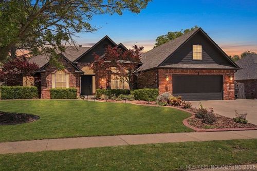 9503 E 112th Pl S, Bixby, OK, 74008-1764 | Card Image