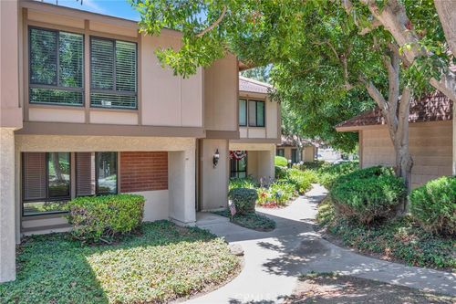 13-2993 N Cottonwood St, Orange, CA, 92865-1200 | Card Image