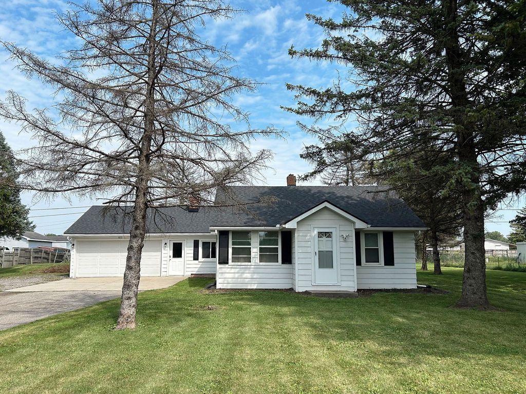 Wadhams Rd, Saint Clair, MI 48079