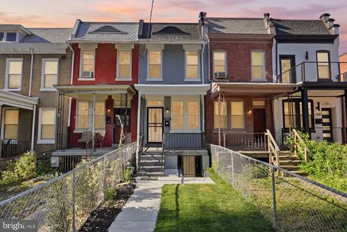 1209 Shepherd St Nw, WASHINGTON, DC, 20011-5611 | Card Image
