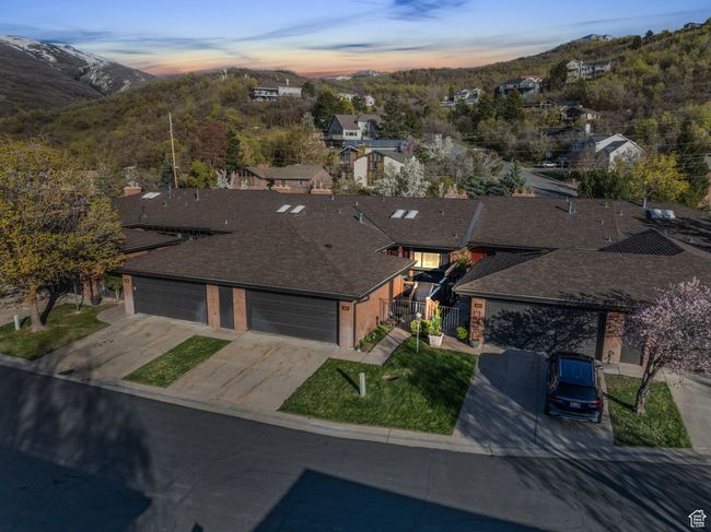 Drone / aerial view with a mountain view | Image 39