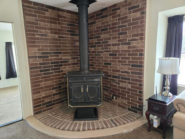 wood stove | Image 9