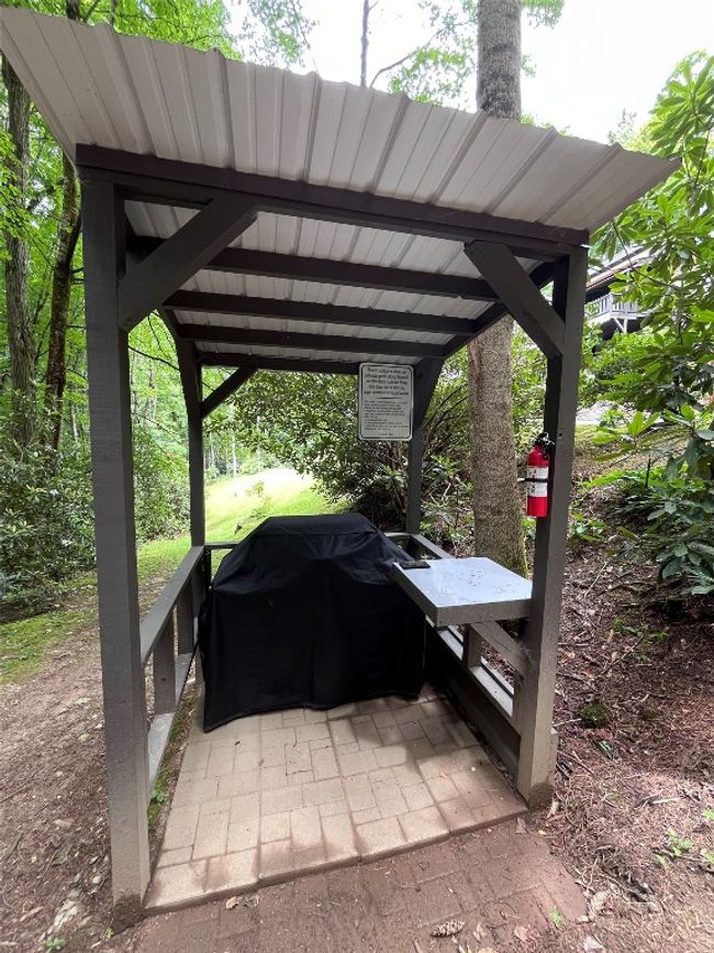 Updated grill area for owners. | Image 15