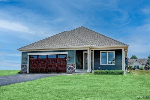 6668 Curtis Ct, Lockport, NY, 14094-6189 | Card Image