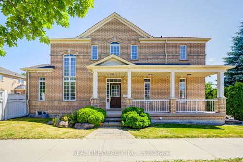 35 Ridgecrest Rd, Markham, ON, L6C2V2 | Card Image