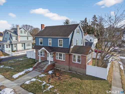 223 Ledyard St, New London, CT, 06320-5339 | Card Image