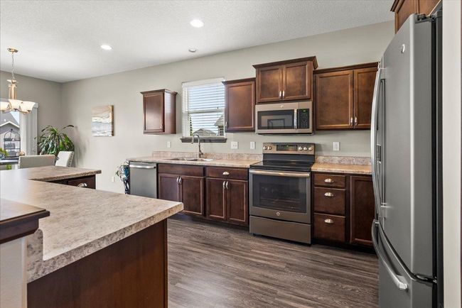 2924 Timber Cove Dr, House other with 3 bedrooms, 3 bathrooms and null parking in Cedar Falls IA | Image 5
