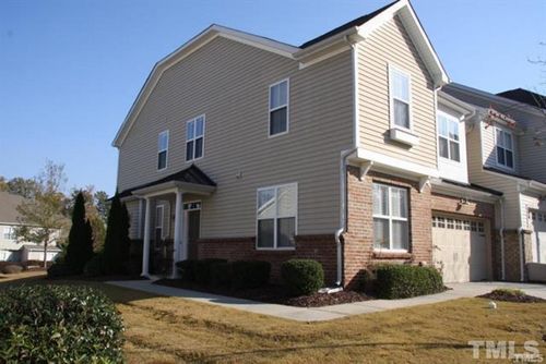 252 Murray Glen Dr, Cary, NC, 27519-8880 | Card Image