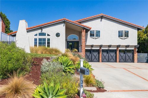 37 Moccasin Ln, Rolling Hills Estates, CA, 90274-2506 | Card Image