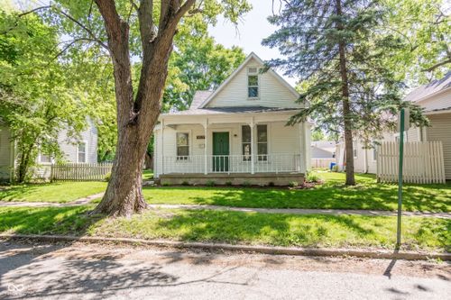 812 Chestnut St, Anderson, IN, 46012-4119 | Card Image