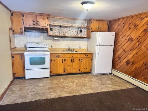 64 Yankee Lake Rd, Wurtsboro, NY, 12790-8500 | Card Image