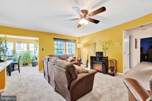 6-2825-2825 Katewood Ct, BALTIMORE, MD, 21209-5225 | Card Image