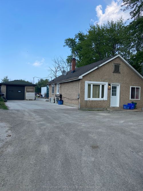 793 Barton St, Stoney Creek, ON, L8E5L8 | Card Image