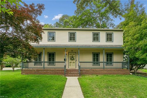 8 Cromwell Ct, Newport News, VA, 23606-2060 | Card Image