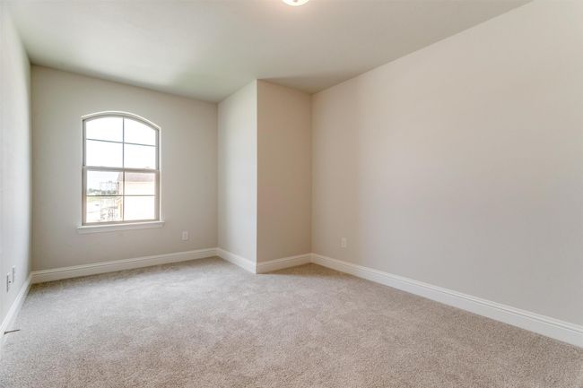 Unfurnished room with light carpet | Image 26