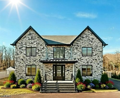 147 Carter Rd, Princeton, NJ, 08540-2113 | Card Image