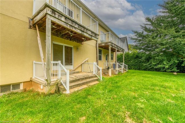 7 Robinson St S, House other with 6 bedrooms, 2 bathrooms and 8 parking in Grimsby ON | Image 46