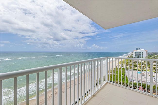 APT-1801 - 1370 S Ocean Blvd, Condo with 2 bedrooms, 3 bathrooms and null parking in Pompano Beach FL | Image 28