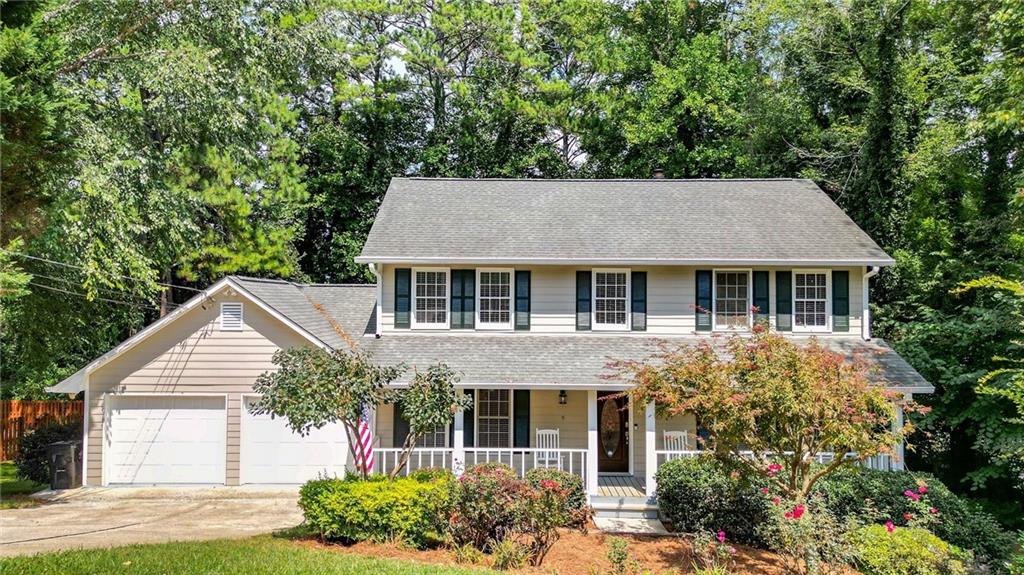 Charing Cross Dr, Marietta, GA 30066