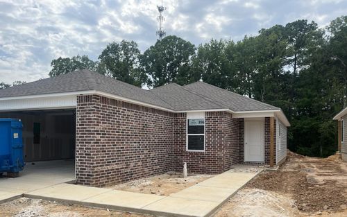 1617 Rambling Brook Dr, Benton, AR, 72015-9010 | Card Image