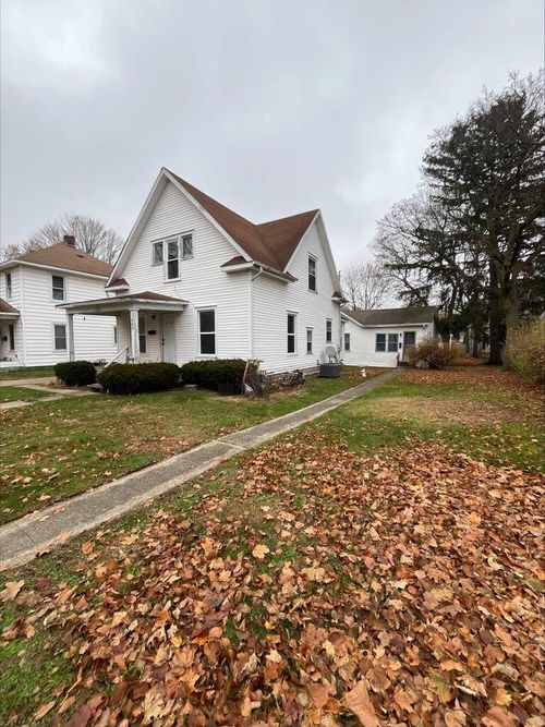 609 Sturgis St, Sturgis, MI, 49091-1134 | Card Image