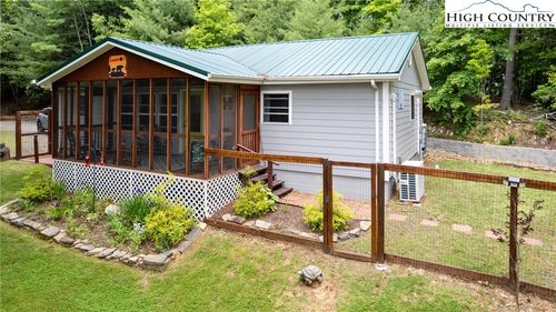 5928 Sheets Gap Rd, Millers Creek, NC, 28651-9028 | Card Image