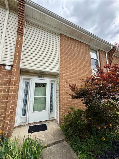 5026 Amboy Ct, Virginia Beach, VA, 23462-4233 | Card Image