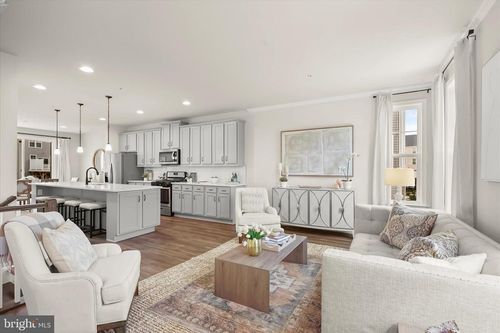 1016 Flester Ln, LAUREL, MD, 20707-6513 | Card Image