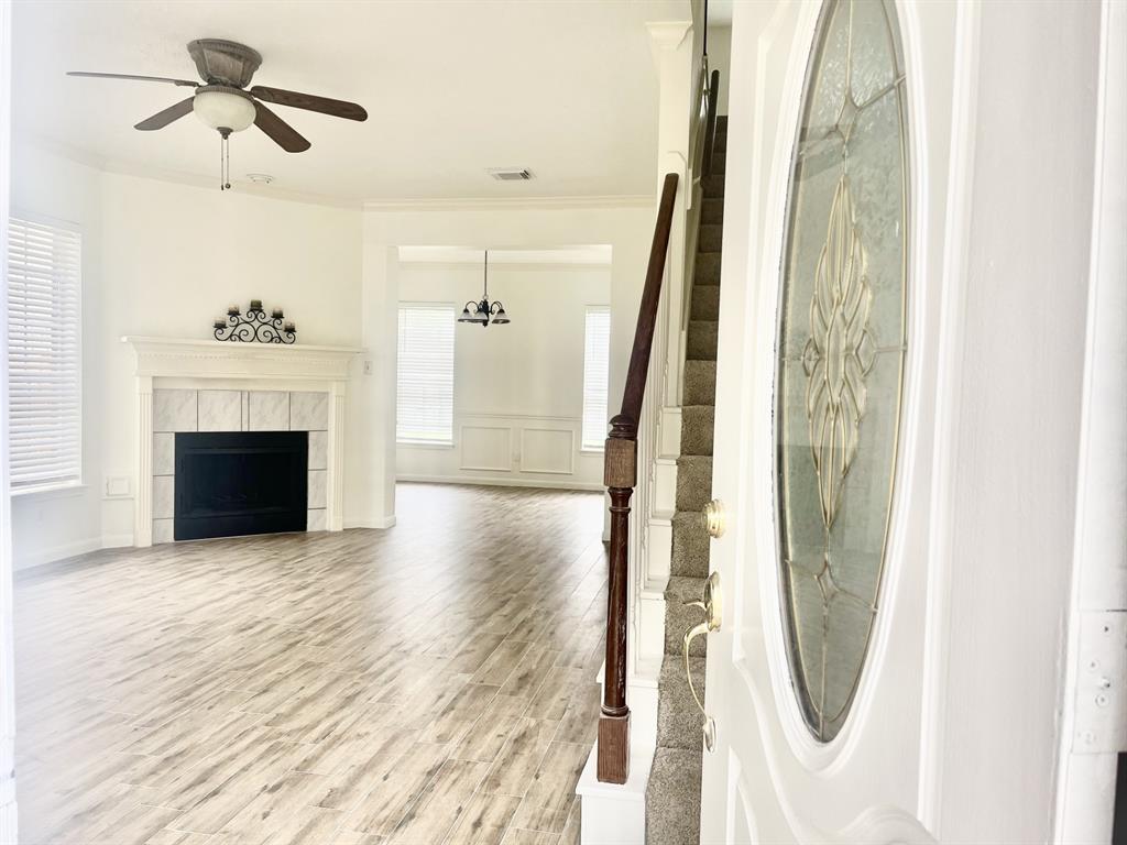 Sunshine Dr, Sugar Land, TX 77479