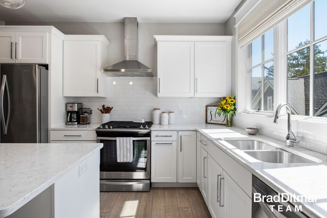 BLDG-1 - 702 Croswell Ave, Condo with 3 bedrooms, 3 bathrooms and null parking in East Grand Rapids MI | Image 12