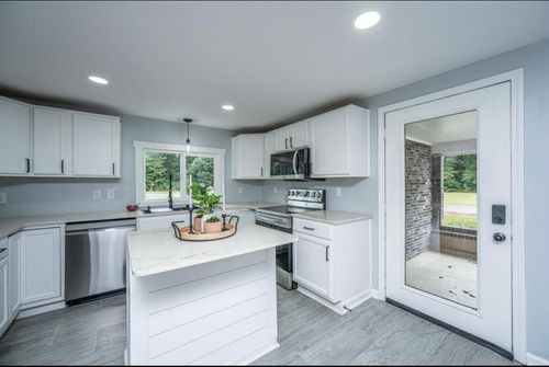4649 N Highway 52, Saint Stephen, SC, 29479-3427 | Card Image
